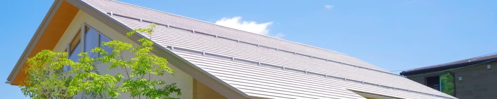 庭の緑に包まれる、陽だまりの平屋(デモ) 施工写真