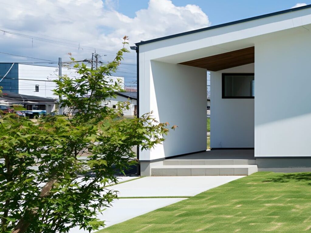 太陽と庭を活かす、平屋の設計(デモ) 施工写真
