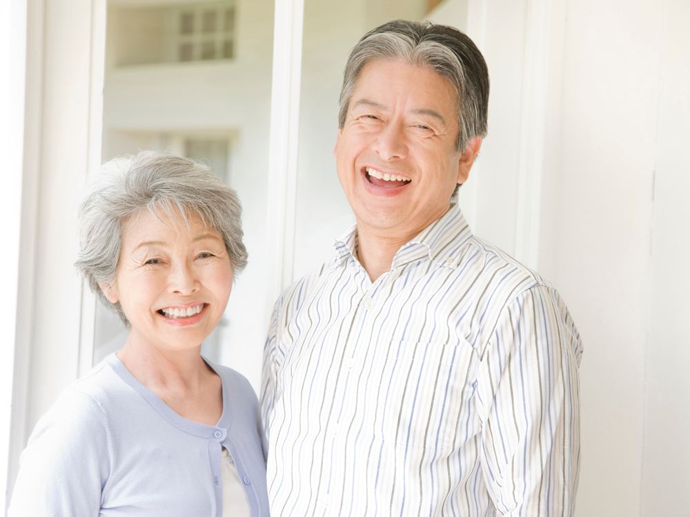 60代ご夫婦の笑顔